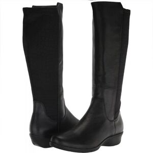 NWT Propét Women's West Knee High Boots... Gorgeous!